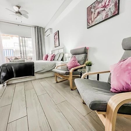 Reformed Studio Apartment In Central Nerja 3K ภายนอก รูปภาพ