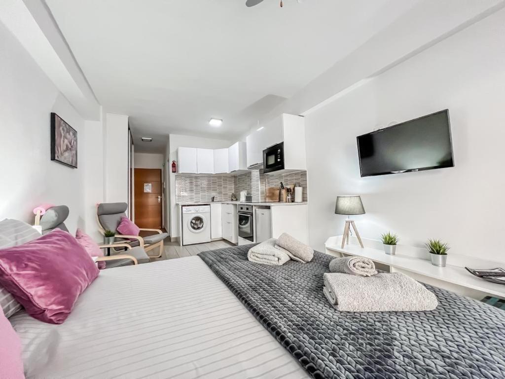 Reformed Studio Apartment In Central Nerja 3K ภายนอก รูปภาพ