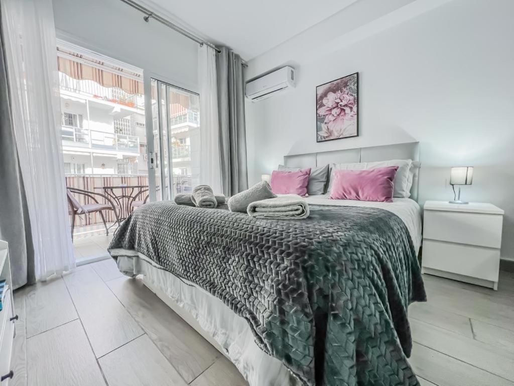 Reformed Studio Apartment In Central Nerja 3K ภายนอก รูปภาพ